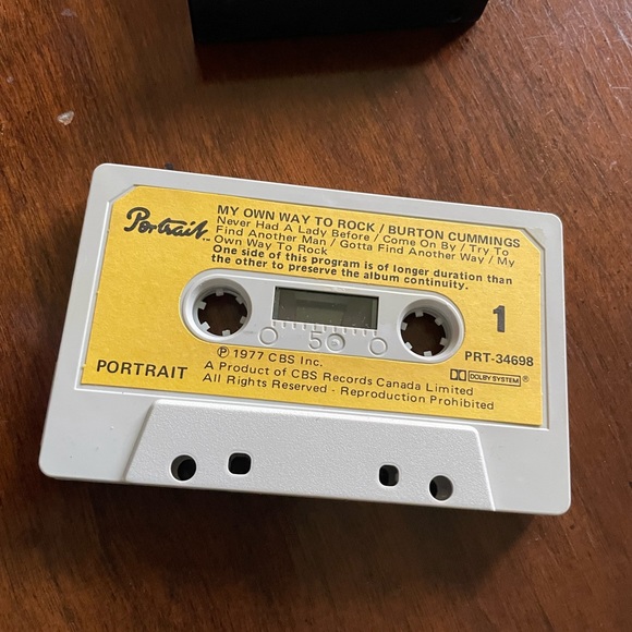 🍁 Vintage 1977 Burton Cummings My Own Way To Rock Portrait Cassette Tape 🍁 - Picture 3 of 6